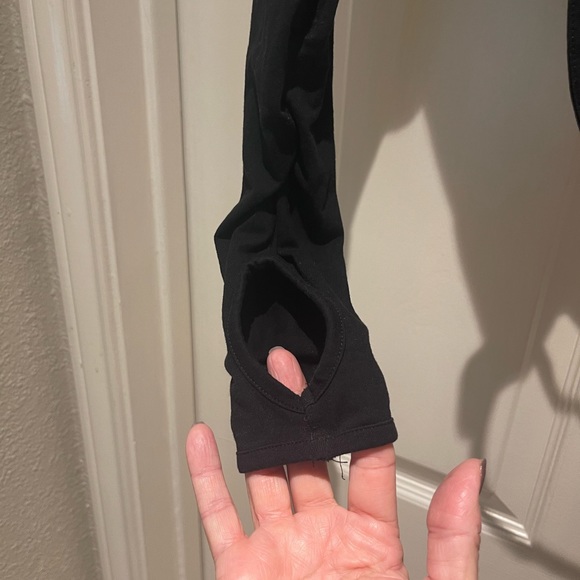 Gymshark crop top - Picture 2 of 3